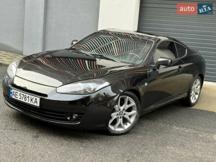 Черный Хендай Купе, объемом двигателя 2.66 л и пробегом 110 тыс. км за 4499 $, фото 1 на Automoto.ua