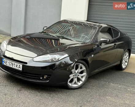 Чорний Хендай Купе, об'ємом двигуна 2.66 л та пробігом 110 тис. км за 4499 $, фото 1 на Automoto.ua