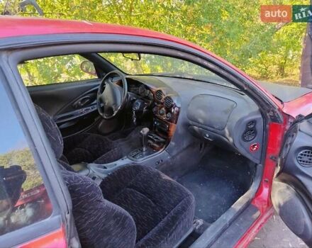 Красный Хендай Купе, объемом двигателя 2 л и пробегом 266 тыс. км за 2600 $, фото 12 на Automoto.ua