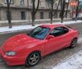 Красный Хендай Купе, объемом двигателя 2 л и пробегом 250 тыс. км за 2150 $, фото 3 на Automoto.ua
