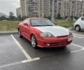 Красный Хендай Купе, объемом двигателя 1.6 л и пробегом 200 тыс. км за 2900 $, фото 1 на Automoto.ua