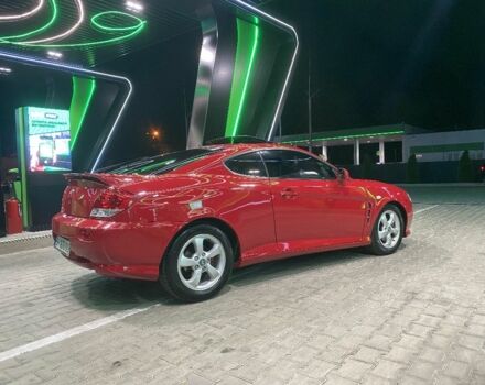 Красный Хендай Купе, объемом двигателя 2 л и пробегом 230 тыс. км за 5280 $, фото 3 на Automoto.ua