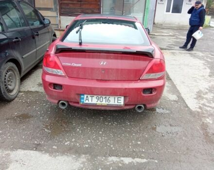 Красный Хендай Купе, объемом двигателя 2 л и пробегом 293 тыс. км за 2700 $, фото 2 на Automoto.ua