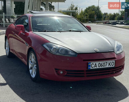 Червоний Хендай Купе, об'ємом двигуна 1.98 л та пробігом 215 тис. км за 5499 $, фото 31 на Automoto.ua