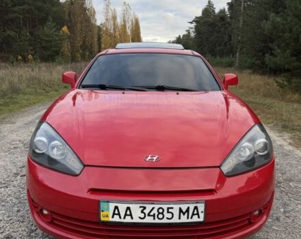 Червоний Хендай Купе, об'ємом двигуна 2 л та пробігом 175 тис. км за 5450 $, фото 5 на Automoto.ua