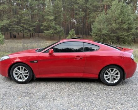 Червоний Хендай Купе, об'ємом двигуна 2 л та пробігом 175 тис. км за 5450 $, фото 6 на Automoto.ua