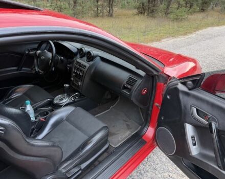 Червоний Хендай Купе, об'ємом двигуна 2 л та пробігом 175 тис. км за 5450 $, фото 9 на Automoto.ua