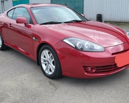 Червоний Хендай Купе, об'ємом двигуна 2 л та пробігом 219 тис. км за 2900 $, фото 1 на Automoto.ua