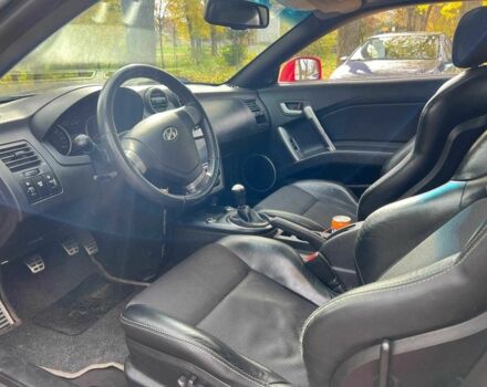 Хендай Купе 2008 в Киеве на Automoto.ua Красный Хендай Купе, объемом двигателя 2 л и пробегом 209 тыс. км за 6490 $, фото 9 на Automoto.ua