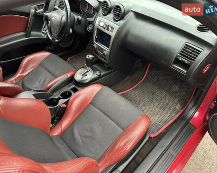 Червоний Хендай Купе, об'ємом двигуна 1.98 л та пробігом 170 тис. км за 5800 $, фото 7 на Automoto.ua