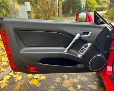 Хендай Купе 2008 в Киеве на Automoto.ua Красный Хендай Купе, объемом двигателя 2 л и пробегом 209 тыс. км за 6490 $, фото 8 на Automoto.ua