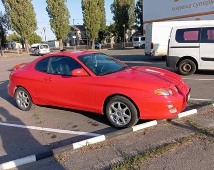 Червоний Хендай Купе, об'ємом двигуна 2 л та пробігом 186 тис. км за 4000 $, фото 1 на Automoto.ua