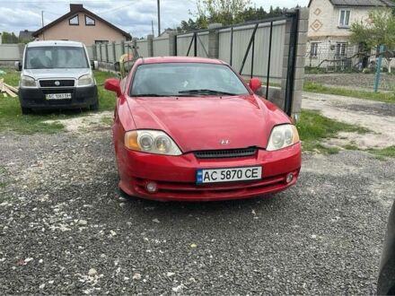 Хендай Купе 2004 в Луцке на Automoto.ua Красный Хендай Купе, объемом двигателя 2 л и пробегом 260 тыс. км за 2415 $, фото 1 на Automoto.ua