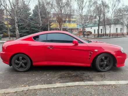 Хендай Купе 2005 у Лозовой на Automoto.ua Червоний Хендай Купе, об'ємом двигуна 2 л та пробігом 230 тис. км за 5000 $, фото 1 на Automoto.ua