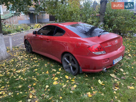 Хендай Купе 2005 у Смеле на Automoto.ua Червоний Хендай Купе, об'ємом двигуна 1.98 л та пробігом 240 тис. км за 5500 $, фото 1 на Automoto.ua