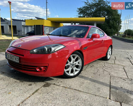Червоний Хендай Купе, об'ємом двигуна 1.98 л та пробігом 213 тис. км за 5400 $, фото 1 на Automoto.ua
