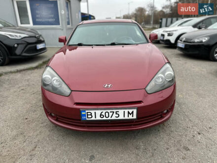 Красный Хендай Купе, объемом двигателя 1.98 л и пробегом 170 тыс. км за 5800 $, фото 1 на Automoto.ua