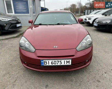 Червоний Хендай Купе, об'ємом двигуна 1.98 л та пробігом 170 тис. км за 5800 $, фото 1 на Automoto.ua