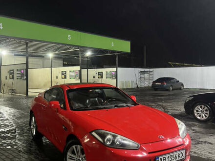 Червоний Хендай Купе, об'ємом двигуна 1.98 л та пробігом 134 тис. км за 4800 $, фото 1 на Automoto.ua