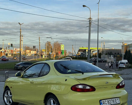 Желтый Хендай Купе, объемом двигателя 2 л и пробегом 206 тыс. км за 4400 $, фото 5 на Automoto.ua