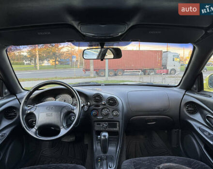 Желтый Хендай Купе, объемом двигателя 2 л и пробегом 206 тыс. км за 4400 $, фото 23 на Automoto.ua