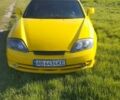 Жовтий Хендай Купе, об'ємом двигуна 2 л та пробігом 293 тис. км за 3000 $, фото 1 на Automoto.ua
