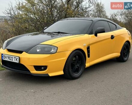 Желтый Хендай Купе, объемом двигателя 1.98 л и пробегом 222 тыс. км за 4800 $, фото 6 на Automoto.ua