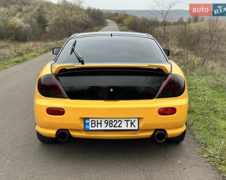 Желтый Хендай Купе, объемом двигателя 1.98 л и пробегом 222 тыс. км за 4800 $, фото 11 на Automoto.ua