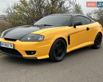 Желтый Хендай Купе, объемом двигателя 1.98 л и пробегом 222 тыс. км за 4800 $, фото 7 на Automoto.ua