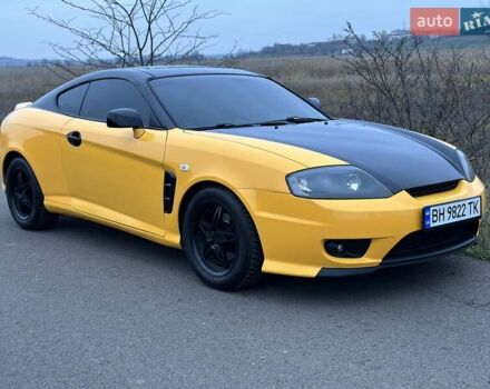 Желтый Хендай Купе, объемом двигателя 1.98 л и пробегом 222 тыс. км за 4800 $, фото 16 на Automoto.ua