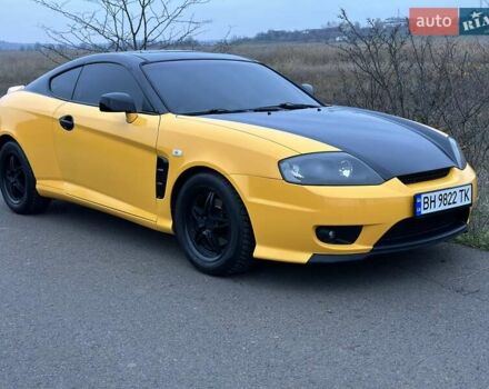 Желтый Хендай Купе, объемом двигателя 1.98 л и пробегом 222 тыс. км за 4800 $, фото 15 на Automoto.ua