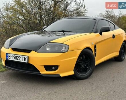 Желтый Хендай Купе, объемом двигателя 1.98 л и пробегом 222 тыс. км за 4800 $, фото 1 на Automoto.ua