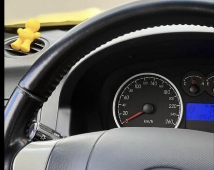 Жовтий Хендай Купе, об'ємом двигуна 2 л та пробігом 198 тис. км за 7199 $, фото 9 на Automoto.ua