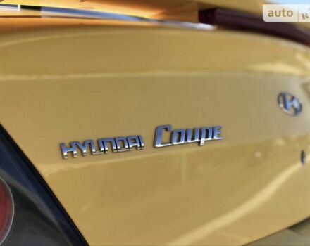 Жовтий Хендай Купе, об'ємом двигуна 2 л та пробігом 198 тис. км за 7199 $, фото 19 на Automoto.ua