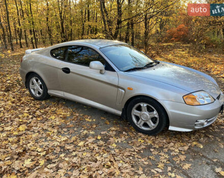 Сірий Хендай Купе, об'ємом двигуна 2 л та пробігом 144 тис. км за 4500 $, фото 6 на Automoto.ua