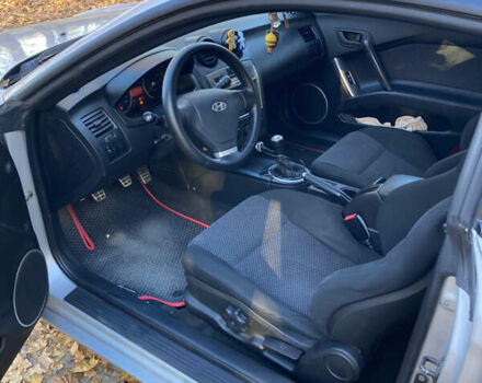 Сірий Хендай Купе, об'ємом двигуна 2 л та пробігом 144 тис. км за 4500 $, фото 18 на Automoto.ua