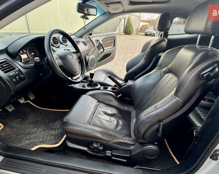 Серый Хендай Купе, объемом двигателя 2 л и пробегом 133 тыс. км за 5350 $, фото 41 на Automoto.ua