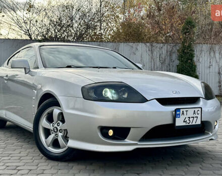 Серый Хендай Купе, объемом двигателя 2 л и пробегом 133 тыс. км за 5350 $, фото 19 на Automoto.ua