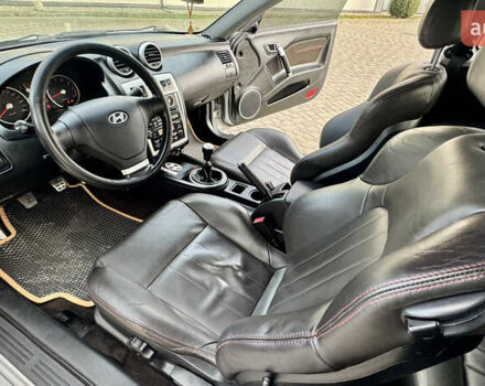 Серый Хендай Купе, объемом двигателя 2 л и пробегом 133 тыс. км за 5350 $, фото 44 на Automoto.ua