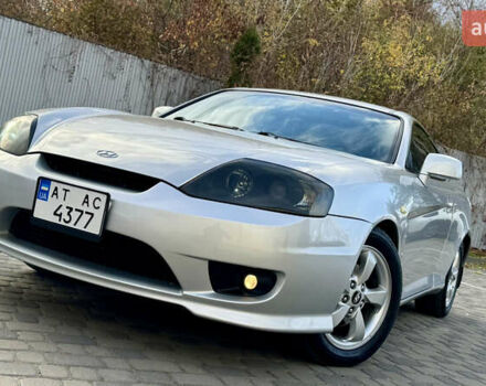 Серый Хендай Купе, объемом двигателя 2 л и пробегом 133 тыс. км за 5350 $, фото 6 на Automoto.ua