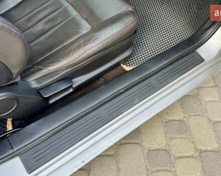 Серый Хендай Купе, объемом двигателя 2 л и пробегом 133 тыс. км за 5350 $, фото 63 на Automoto.ua