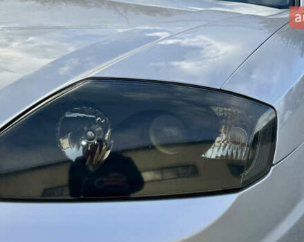 Серый Хендай Купе, объемом двигателя 2 л и пробегом 133 тыс. км за 5350 $, фото 7 на Automoto.ua