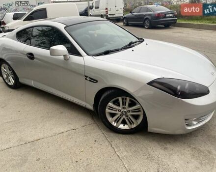 Сірий Хендай Купе, об'ємом двигуна 1.98 л та пробігом 195 тис. км за 6800 $, фото 20 на Automoto.ua