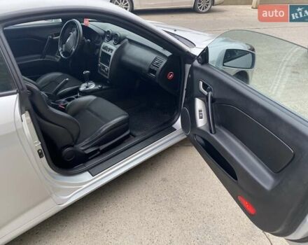 Сірий Хендай Купе, об'ємом двигуна 1.98 л та пробігом 195 тис. км за 6800 $, фото 23 на Automoto.ua