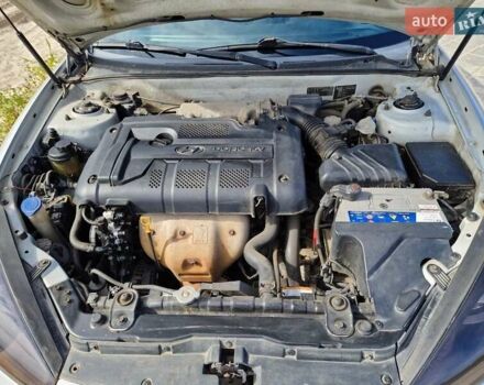 Хендай Купе 2008 в Вилково на Automoto.ua Серый Хендай Купе, объемом двигателя 1.98 л и пробегом 194 тыс. км за 5500 $, фото 9 на Automoto.ua