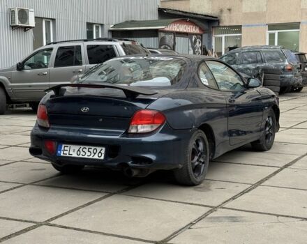 Синий Хендай Купе, объемом двигателя 1.6 л и пробегом 215 тыс. км за 900 $, фото 1 на Automoto.ua