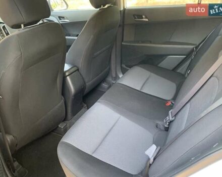 Белый Хендай Крета, объемом двигателя 2 л и пробегом 128 тыс. км за 13900 $, фото 26 на Automoto.ua