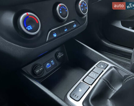 Коричневий Хендай Крета, об'ємом двигуна 1.59 л та пробігом 68 тис. км за 12999 $, фото 24 на Automoto.ua