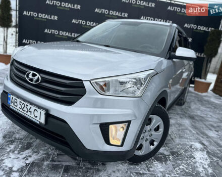 Серый Хендай Крета, объемом двигателя 1.59 л и пробегом 97 тыс. км за 13999 $, фото 1 на Automoto.ua