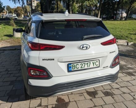 Белый Хендай Другая, объемом двигателя 0 л и пробегом 33 тыс. км за 15900 $, фото 4 на Automoto.ua